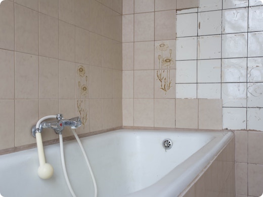 Carreler et imperméabiliser votre salle de bain : c’est simple !