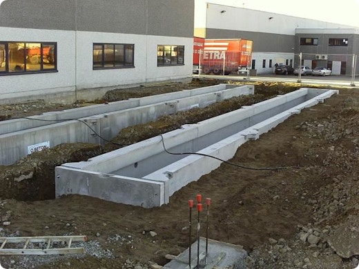 Betonnen prefab werkputten en smeerkelders