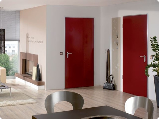 Portes intérieures en bois et en acier + huisseries