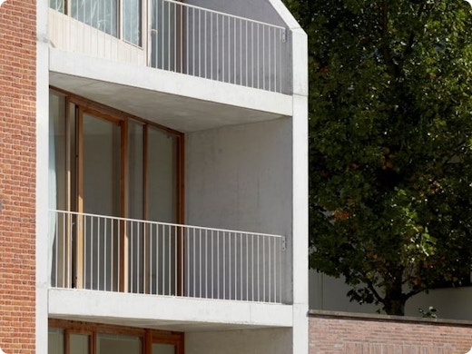 Met beton als ruwbouwmateriaal staat je huis meer dan stevig in zijn schoenen!