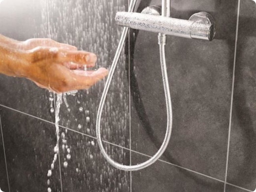 Wand-, plafondbekleding en vensterbanken