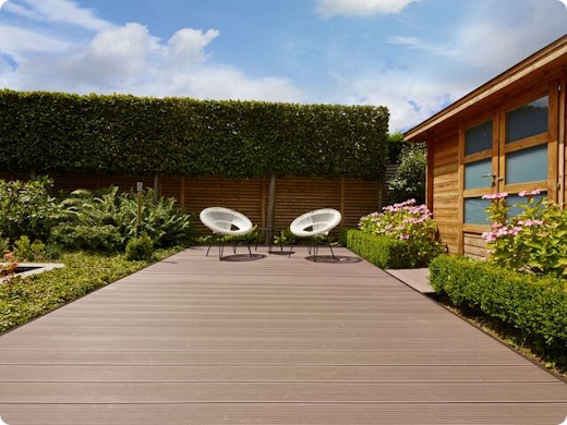 Twinson-planken: de look van hout en het onderhoudsgemak van kunststof gecombineerd