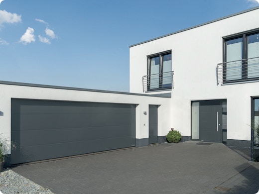 Nettoyez facilement votre porte de garage en 3 étapes