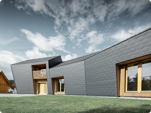 5 originele manieren om je gevel of dak af te werken met aluminium