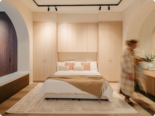 Van digitale tool naar tastbaar maatwerk voor je interieur: Maatkasten Online opent eerste fysieke winkel