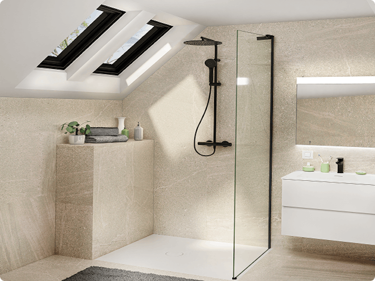 Doucheglas op maat: zo kies je de perfecte oplossing voor jouw badkamer