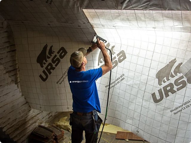 Dak isoleren van binnenuit of van buitenaf (sarking)? De ultieme gids