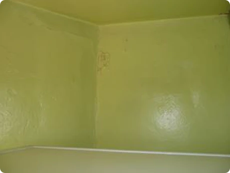 Kunnen wij buur verplichten gemene muur te behandelen?