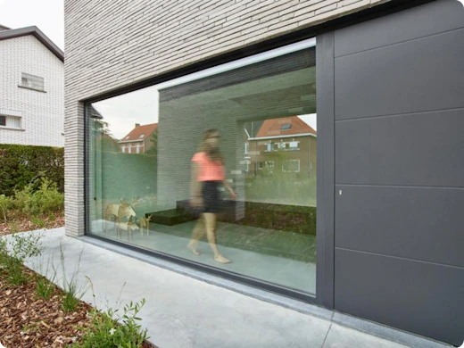 Mince, très mince, ultra-mince : LA tendance en menuiserie extérieure