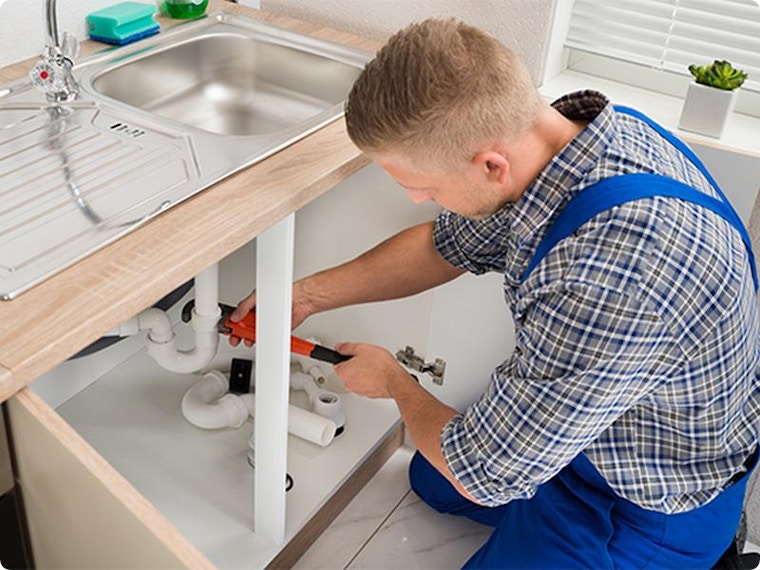 Aan de slag als loodgieter? Deze klussen kun je zelf fixen!