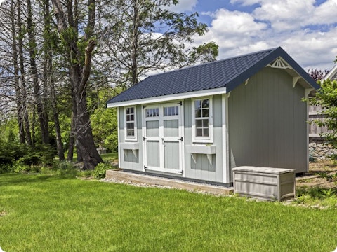 Que devez-vous absolument savoir si vous voulez installer un abri de jardin ou un abri à vélos ?