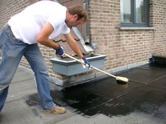 Bricoler : comment réparer un roofing ?
