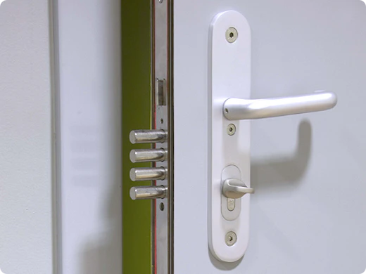 Fonctionnalité et accessoires d'une porte intérieure