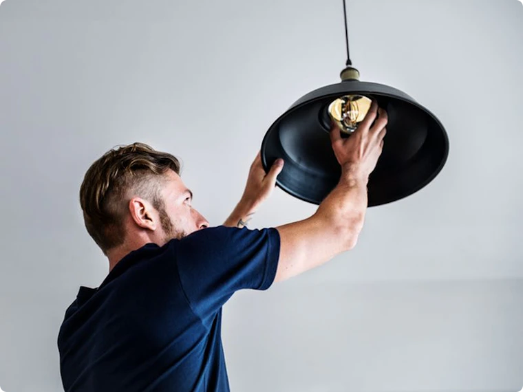 Voici comment rendre votre éclairage économe et facile à utiliser