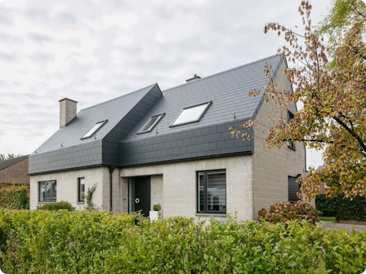 Een leien dak: welke soort leien passen het beste bij jouw stijl en budget?