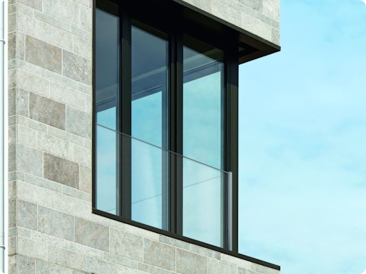 Kies je boven voor ramen van vloer tot plafond? Dit zijn de opties voor je veiligheid