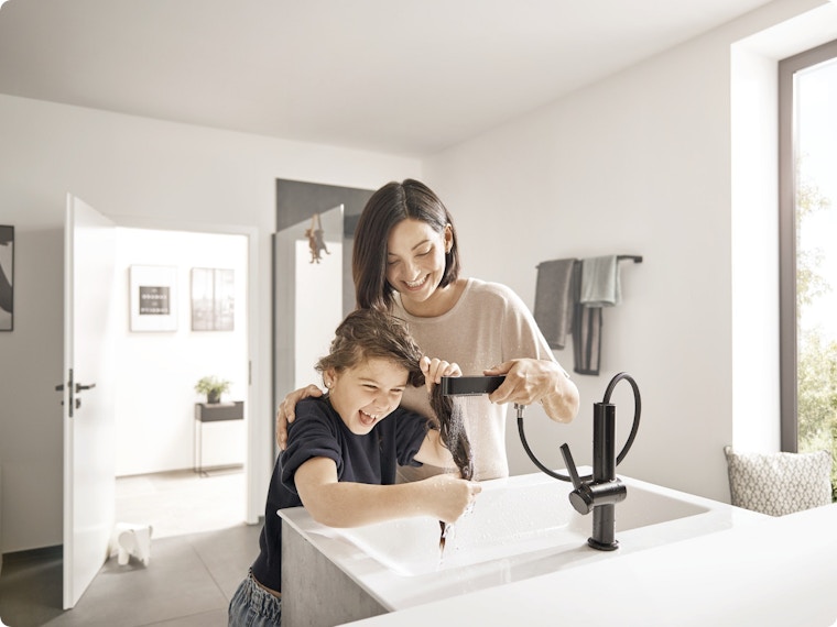 Hoe spaar je water uit in de badkamer? 10 tips