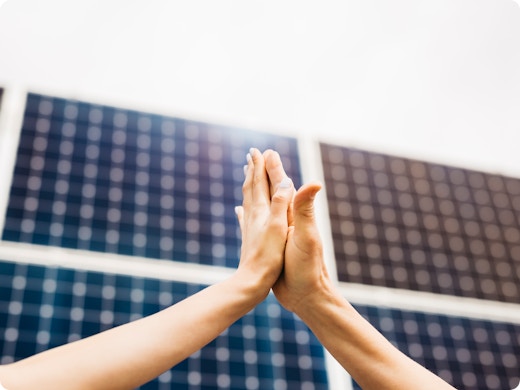 Energiedelen zit in de lift: hoe werkt het? En kan je ermee besparen op je energiefactuur?