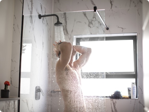 Zonne-energie opslaan: wateraccu als alternatief voor de thuisbatterij?