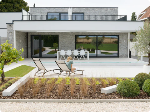 Genieten van je terras: oplossingen voor lente, zomer, herfst en winter