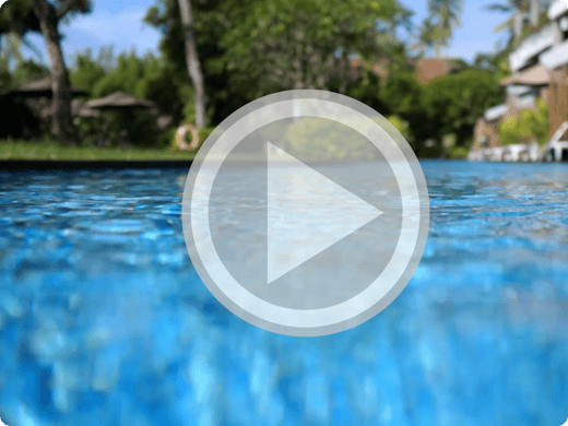 Video: Zwembad aanleggen voor de zomer? Deze stappen onderneem je best nu al