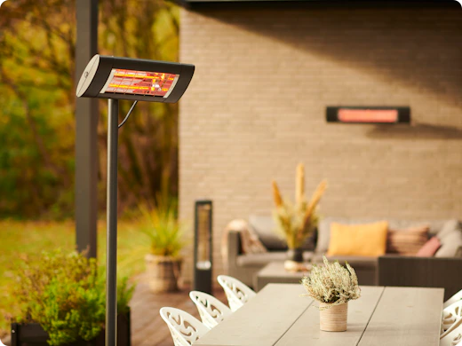 Au chaud en toute saison : le guide des chauffages de terrasse sur mesure