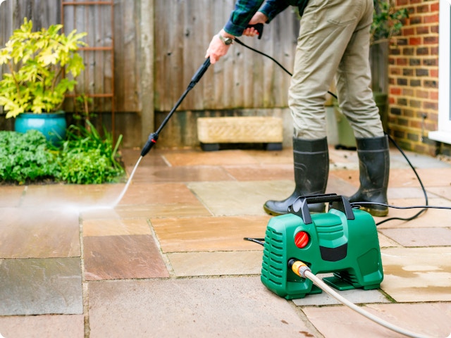 Je terras onderhouden in de zomer? Enkele tips voor een vlekkeloos resultaat