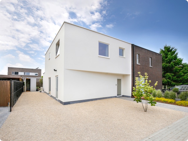 Une maison semi-mitoyenne : atouts, limites et aspects à considérer