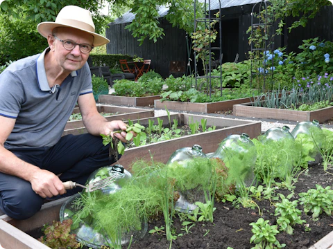 Tuinexpert Marc Verachtert waarschuwt: “Zelf meststof maken is pure tijdsverspilling”