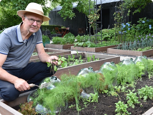 Zelf tuinmeststof maken? “Levert enkel veredeld gietwater op”