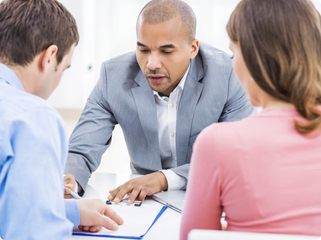 Een energiecontract afsluiten of veranderen van leverancier: tips en handige documenten