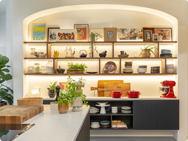 Van slimme lampen tot spiegels: zo breng je meer licht in huis tijdens donkere dagen