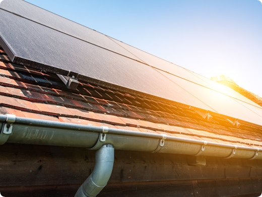 Feit of fictie? Werken zonnepanelen beter op hete dagen?