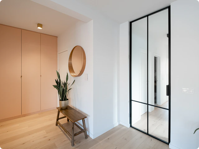 Een kleine hal inrichten? Zo maak je jouw inkom praktisch en optisch groter