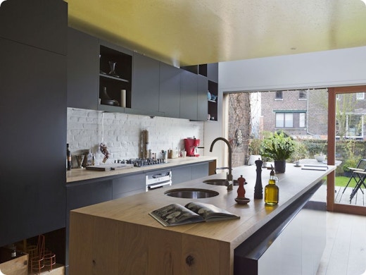 Binnenkijken: Betaalbare renovatie met ecologische materialen