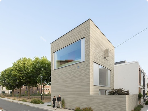 Binnenkijken: Een originele woning met een ingenieuze indeling van de beperkte ruimte