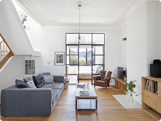 En images : Naissance d’un lumineux triplex