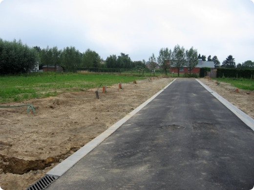 Staar je niet blind op de aankoopprijs van een bouwgrond