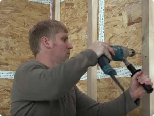 VIDEO: hoe zorg je voor luchtdichte hoeken en doorgangen?